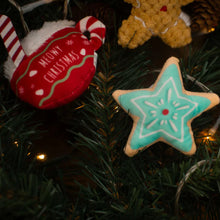 Load image into Gallery viewer, KONG Holiday Cat Scrattle