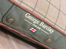 Load image into Gallery viewer, Country Dog Sofa Bed - Olive Green, Medium