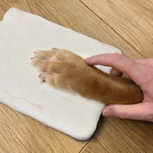 Load image into Gallery viewer, Paw Print Clay Mould & Photo Frame Kit