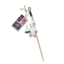 Load image into Gallery viewer, Green & Wilds Cat Teaser Toy With Catnip
