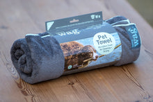 Load image into Gallery viewer, Henry Wag Pet Cleaning Towel