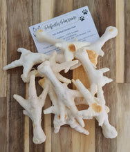 Load image into Gallery viewer, Puffed Chicken Feet 10 pieces