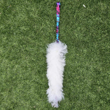 Load image into Gallery viewer, THE EWE BUNGEE SHEEPSKIN TUG
