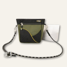 Load image into Gallery viewer, Crosslander™ Treat Pouch
